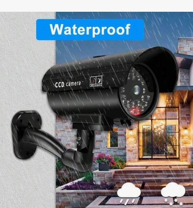 1pc Solar Powered Dummy Security Camera, Anti-Theft & Anti-Burglar, Slightly Waterproof, Red LED Light Blinking, Eversky